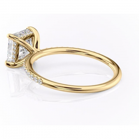 Inel de logodnă Isadora din aur Galben 14kt cu moissanite tăietură princess – Montură pavé rafinată pentru profil înalt | Personalizează și configurează gratuit online [4]