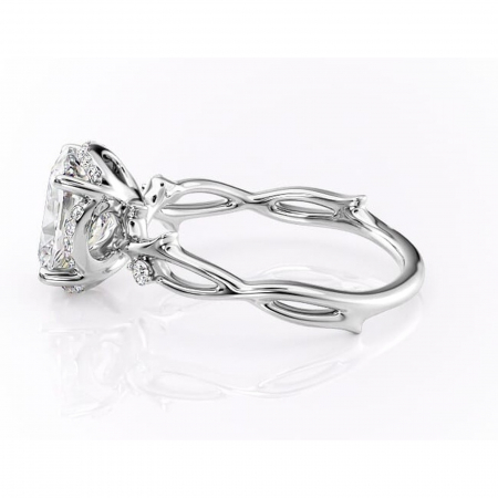 Inel de logodnă Isolde din aur Alb 14kt cu moissanite tăietură pernă – Halo rafinată pentru profil mediu | Personalizează și configurează gratuit online [5]