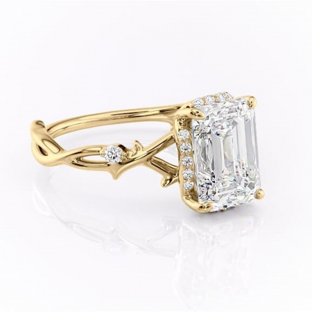 14K - Inel de logodnă Isolde din aur Galben 14kt cu moissanite tăietură smarald – Halo rafinată pentru profil mediu | Personalizează și configurează gratuit online