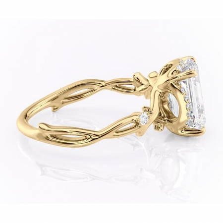 Inel de logodnă Isolde din aur Galben 14kt cu moissanite tăietură smarald – Halo rafinată pentru profil mediu | Personalizează și configurează gratuit online [1]