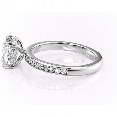 Inel de logodnă Jade din aur Alb 18kt cu moissanite tăietură pernă – Montură cu canal rafinată pentru profil înalt | Personalizează și configurează gratuit online [5]