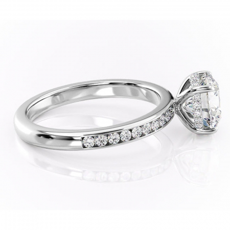 Inel de logodnă Jade din aur Alb 14kt cu moissanite tăietură rotundă – Montură cu canal rafinată pentru profil înalt | Personalizează și configurează gratuit online [1]