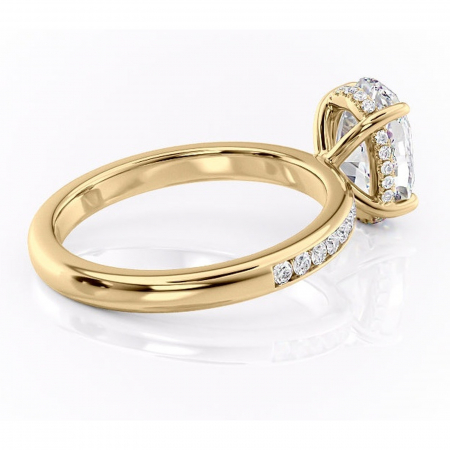 Inel de logodnă Jade din aur Galben 18kt cu moissanite tăietură ovală – Montură cu canal rafinată pentru profil înalt | Personalizează și configurează gratuit online [2]
