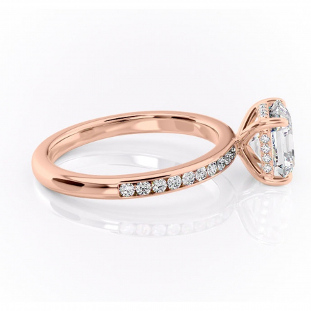 Inel de logodnă Jade din aur Rose 14kt cu moissanite tăietură asscher – Montură cu canal rafinată pentru profil înalt | Personalizează și configurează gratuit online [1]
