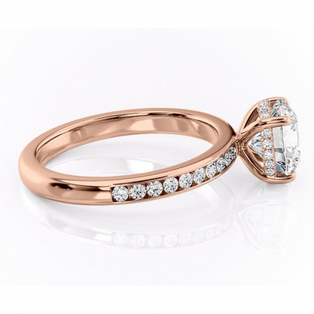 Inel de logodnă Jade din aur Rose 14kt cu moissanite tăietură rotundă – Montură cu canal rafinată pentru profil înalt | Personalizează și configurează gratuit online [1]