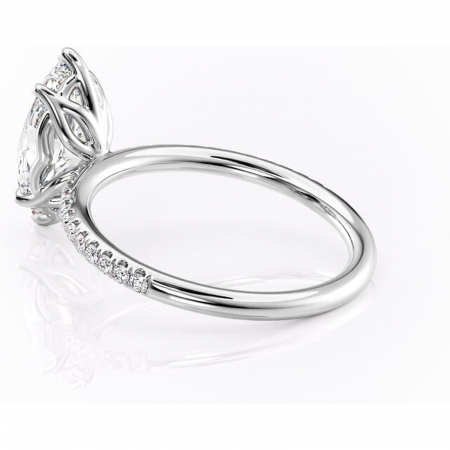 Inel de logodnă Jessamine din aur Alb 14kt cu moissanite tăietură marquise – Montură pavé rafinată pentru profil înalt | Personalizează și configurează gratuit online [4]