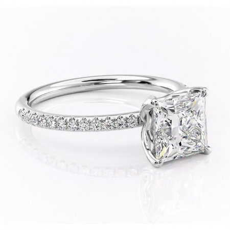 Princess - Inel de logodnă Jessamine din aur Alb 14kt cu moissanite tăietură princess – Montură pavé rafinată pentru profil înalt | Personalizează și configurează gratuit online