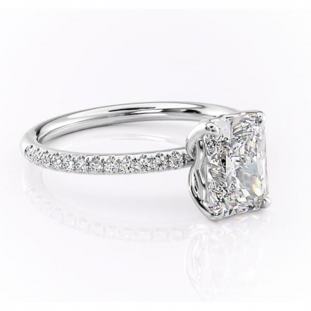 Radiantă - Inel de logodnă Jessamine din aur Alb 14kt cu moissanite tăietură radiantă – Montură pavé rafinată pentru profil înalt | Personalizează și configurează gratuit online