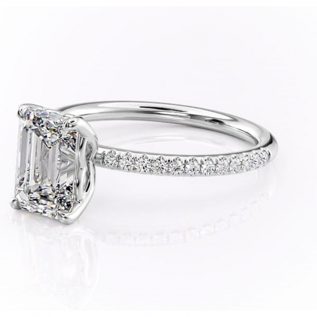 Inel de logodnă Jessamine din aur Alb 14kt cu moissanite tăietură smarald – Montură pavé rafinată pentru profil înalt | Personalizează și configurează gratuit online [6]