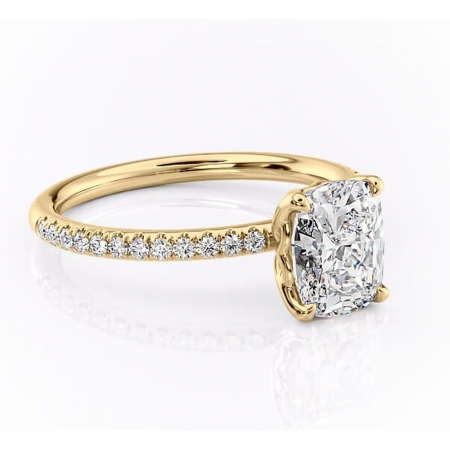 Aur galben - Inel de logodnă Jessamine din aur Galben 14kt cu moissanite tăietură pernă – Montură pavé rafinată pentru profil înalt | Personalizează și configurează gratuit online