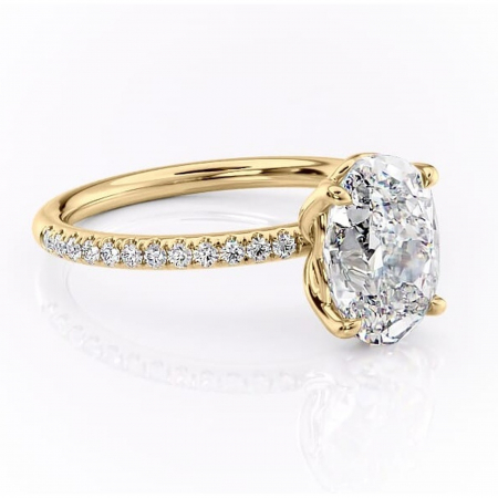 Aur galben - Inel de logodnă Jessamine din aur Galben 18kt cu moissanite tăietură ovală – Montură pavé rafinată pentru profil înalt | Personalizează și configurează gratuit online
