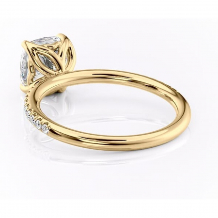 Inel de logodnă Jessamine din aur Galben 18kt cu moissanite tăietură pernă – Montură pavé rafinată pentru profil înalt | Personalizează și configurează gratuit online [3]