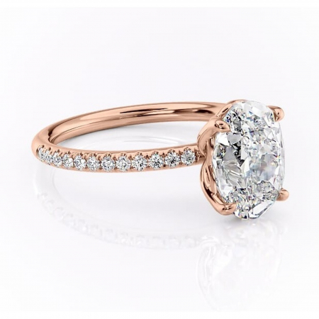 Ovală - Inel de logodnă Jessamine din aur Rose 18kt cu moissanite tăietură ovală – Montură pavé rafinată pentru profil înalt | Personalizează și configurează gratuit online