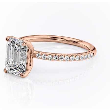 Inel de logodnă Jessamine din aur Rose 14kt cu moissanite tăietură smarald – Montură pavé rafinată pentru profil înalt | Personalizează și configurează gratuit online [6]