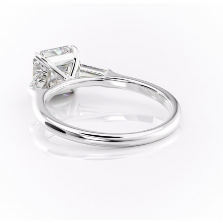 Inel de logodnă Juliette din aur Alb 14kt cu moissanite tăietură asscher – Solitar rafinată pentru profil înalt | Personalizează și configurează gratuit online [3]