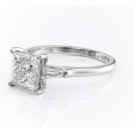 Inel de logodnă Juliette din aur Alb 18kt cu moissanite tăietură princess – Solitar rafinată pentru profil înalt | Personalizează și configurează gratuit online [6]