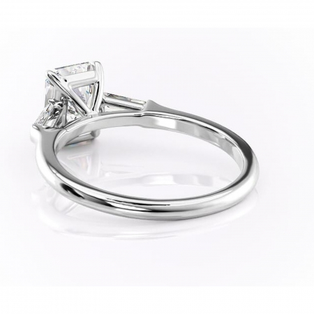 Inel de logodnă Juliette din aur Alb 14kt cu moissanite tăietură radiantă – Solitar rafinată pentru profil înalt | Personalizează și configurează gratuit online [3]