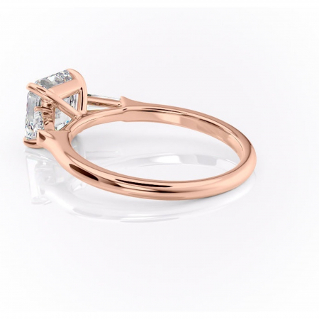 Inel de logodnă Juliette din aur Rose 14kt cu moissanite tăietură asscher – Solitar rafinată pentru profil înalt | Personalizează și configurează gratuit online [4]