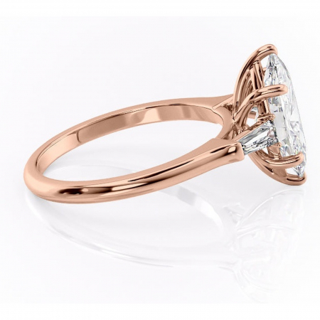 Inel de logodnă Juliette din aur Rose 18kt cu moissanite tăietură marquise – Solitar rafinată pentru profil înalt | Personalizează și configurează gratuit online [1]