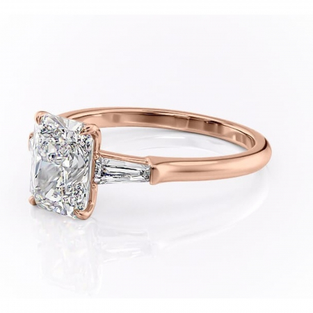 Inel de logodnă Juliette din aur Rose 14kt cu moissanite tăietură radiantă – Solitar rafinată pentru profil înalt | Personalizează și configurează gratuit online [6]