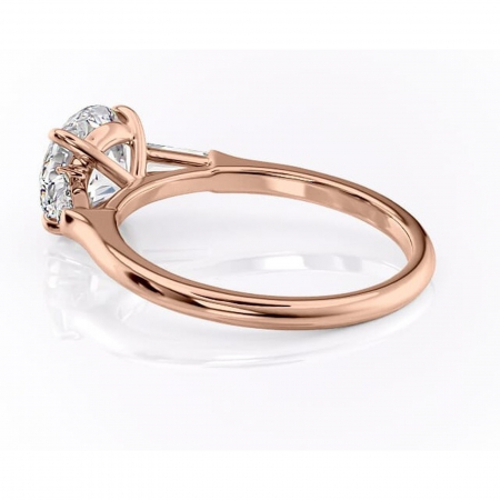 Inel de logodnă Juliette din aur Rose 14kt cu moissanite tăietură rotundă – Solitar rafinată pentru profil înalt | Personalizează și configurează gratuit online [4]