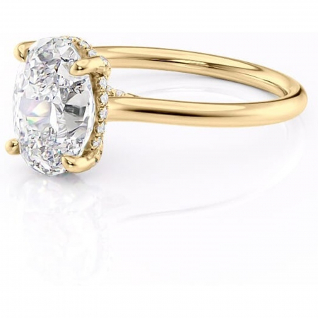Inel de logodnă Kaia din aur Galben 14kt cu moissanite tăietură ovală – Solitar rafinată pentru profil mediu | Personalizează și configurează gratuit online [6]