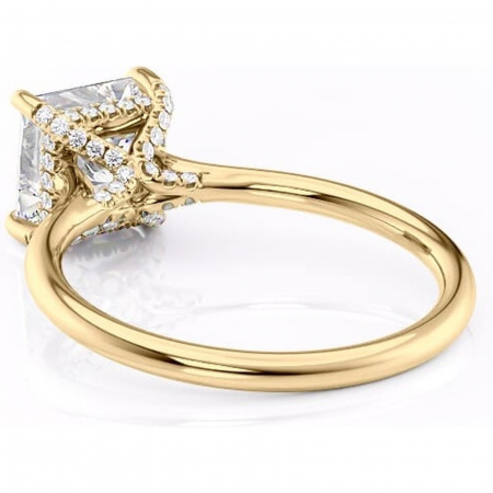 Inel de logodnă Kaia din aur Galben 14kt cu moissanite tăietură princess – Solitar rafinată pentru profil mediu | Personalizează și configurează gratuit online [3]