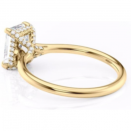 Inel de logodnă Kaia din aur Galben 14kt cu moissanite tăietură radiantă – Solitar rafinată pentru profil mediu | Personalizează și configurează gratuit online [4]