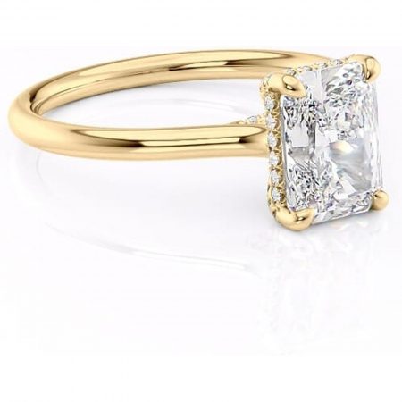18K - Inel de logodnă Kaia din aur Galben 18kt cu moissanite tăietură radiantă – Solitar rafinată pentru profil mediu | Personalizează și configurează gratuit online