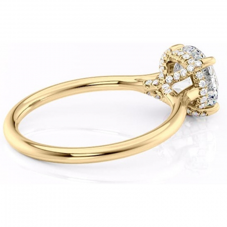 Inel de logodnă Kaia din aur Galben 14kt cu moissanite tăietură rotundă – Solitar rafinată pentru profil mediu | Personalizează și configurează gratuit online [2]