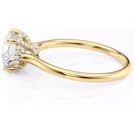 Inel de logodnă Kaia din aur Galben 14kt cu moissanite tăietură rotundă – Solitar rafinată pentru profil mediu | Personalizează și configurează gratuit online [5]