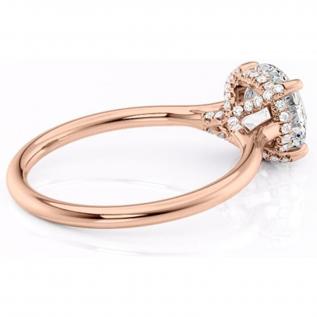 Inel de logodnă Kaia din aur Rose 14kt cu moissanite tăietură rotundă – Solitar rafinată pentru profil mediu | Personalizează și configurează gratuit online [2]