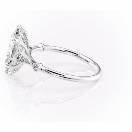 Inel de logodnă Lacey din aur Alb 14kt cu moissanite tăietură marquise – Pietre laterale rafinată pentru profil înalt | Personalizează și configurează gratuit online [5]