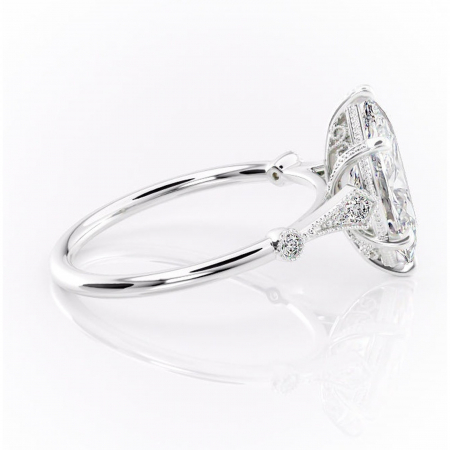 Inel de logodnă Lacey din aur Alb 14kt cu moissanite tăietură marquise – Pietre laterale rafinată pentru profil înalt | Personalizează și configurează gratuit online [1]