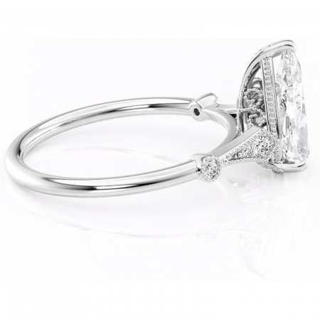 Inel de logodnă Lacey din aur Alb 18kt cu moissanite tăietură pară – Pietre laterale rafinată pentru profil înalt | Personalizează și configurează gratuit online [1]