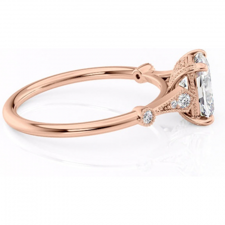 Inel de logodnă Lacey din aur Rose 14kt cu moissanite tăietură asscher – Pietre laterale rafinată pentru profil înalt | Personalizează și configurează gratuit online [1]