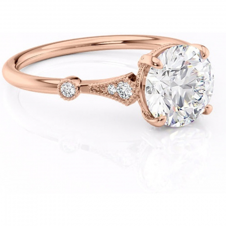 Aur roz - Inel de logodnă Lacey din aur Rose 14kt cu moissanite tăietură rotundă – Pietre laterale rafinată pentru profil înalt | Personalizează și configurează gratuit online