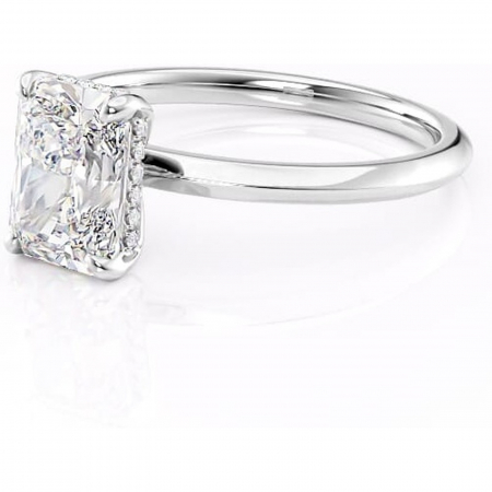 Inel de logodnă Lavender din aur Alb 14kt cu moissanite tăietură radiantă – Solitar rafinată pentru profil înalt | Personalizează și configurează gratuit online [6]