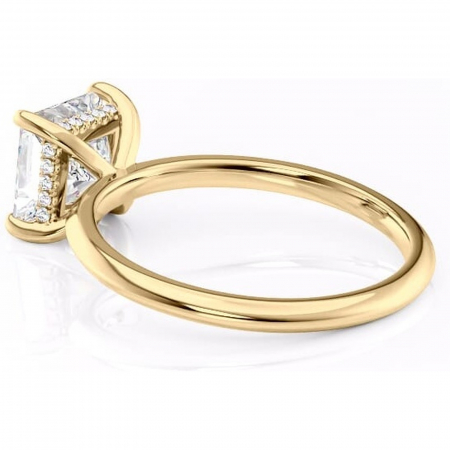 Inel de logodnă Lavender din aur Galben 18kt cu moissanite tăietură princess – Solitar rafinată pentru profil înalt | Personalizează și configurează gratuit online [4]