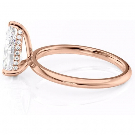 Inel de logodnă Lavender din aur Rose 18kt cu moissanite tăietură pară – Solitar rafinată pentru profil înalt | Personalizează și configurează gratuit online [5]