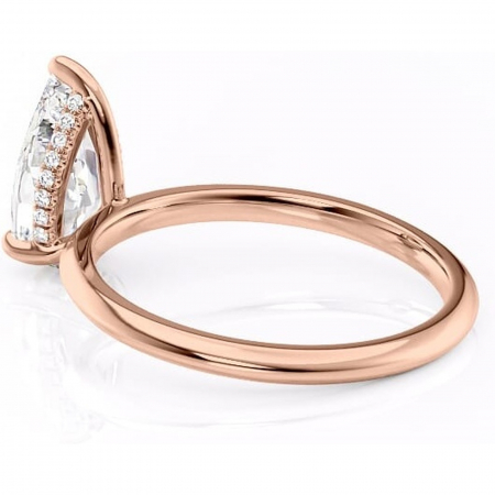 Inel de logodnă Lavender din aur Rose 18kt cu moissanite tăietură pară – Solitar rafinată pentru profil înalt | Personalizează și configurează gratuit online [4]