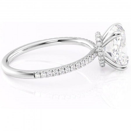 Inel de logodnă Lavinia din aur Alb 14kt cu moissanite tăietură ovală – Montură pavé rafinată pentru profil înalt | Personalizează și configurează gratuit online [1]