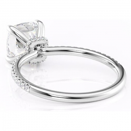 Inel de logodnă Lavinia din aur Alb 14kt cu moissanite tăietură pernă – Montură pavé rafinată pentru profil înalt | Personalizează și configurează gratuit online [3]