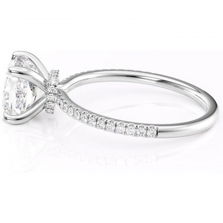 Inel de logodnă Lavinia din aur Alb 14kt cu moissanite tăietură pernă – Montură pavé rafinată pentru profil înalt | Personalizează și configurează gratuit online [5]