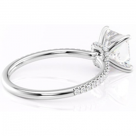 Inel de logodnă Lavinia din aur Alb 14kt cu moissanite tăietură princess – Montură pavé rafinată pentru profil înalt | Personalizează și configurează gratuit online [2]