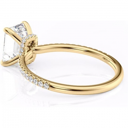 Inel de logodnă Lavinia din aur Galben 18kt cu moissanite tăietură smarald – Montură pavé rafinată pentru profil înalt | Personalizează și configurează gratuit online [4]