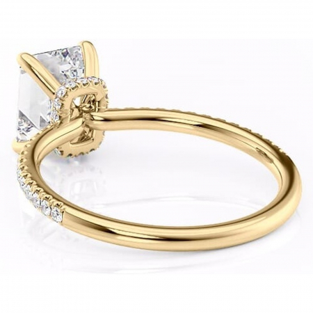 Inel de logodnă Lavinia din aur Galben 18kt cu moissanite tăietură smarald – Montură pavé rafinată pentru profil înalt | Personalizează și configurează gratuit online [3]