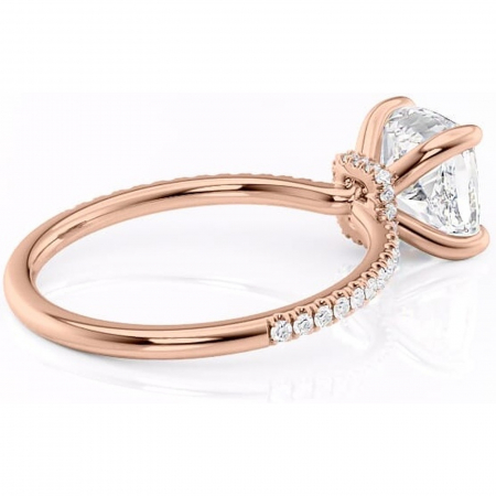 Inel de logodnă Lavinia din aur Rose 14kt cu moissanite tăietură pernă – Montură pavé rafinată pentru profil înalt | Personalizează și configurează gratuit online [2]
