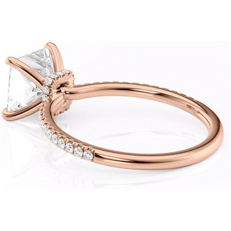 Inel de logodnă Lavinia din aur Rose 18kt cu moissanite tăietură princess – Montură pavé rafinată pentru profil înalt | Personalizează și configurează gratuit online [4]