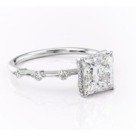 Princess - Inel de logodnă Lilya din aur Alb 14kt cu moissanite tăietură princess – Pietre laterale rafinată pentru profil mediu | Personalizează și configurează gratuit online